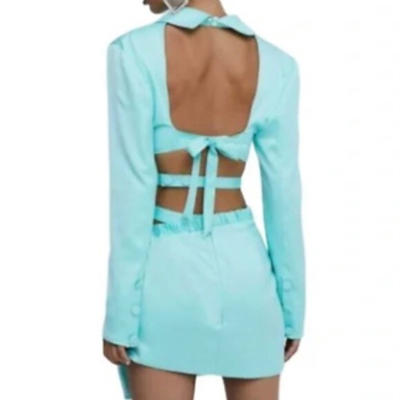 NEW For Love & Lemons Marie Asymmetrical Satin Aqua Side Slit Mini Skirt Size XS - Picture 4 of 15
